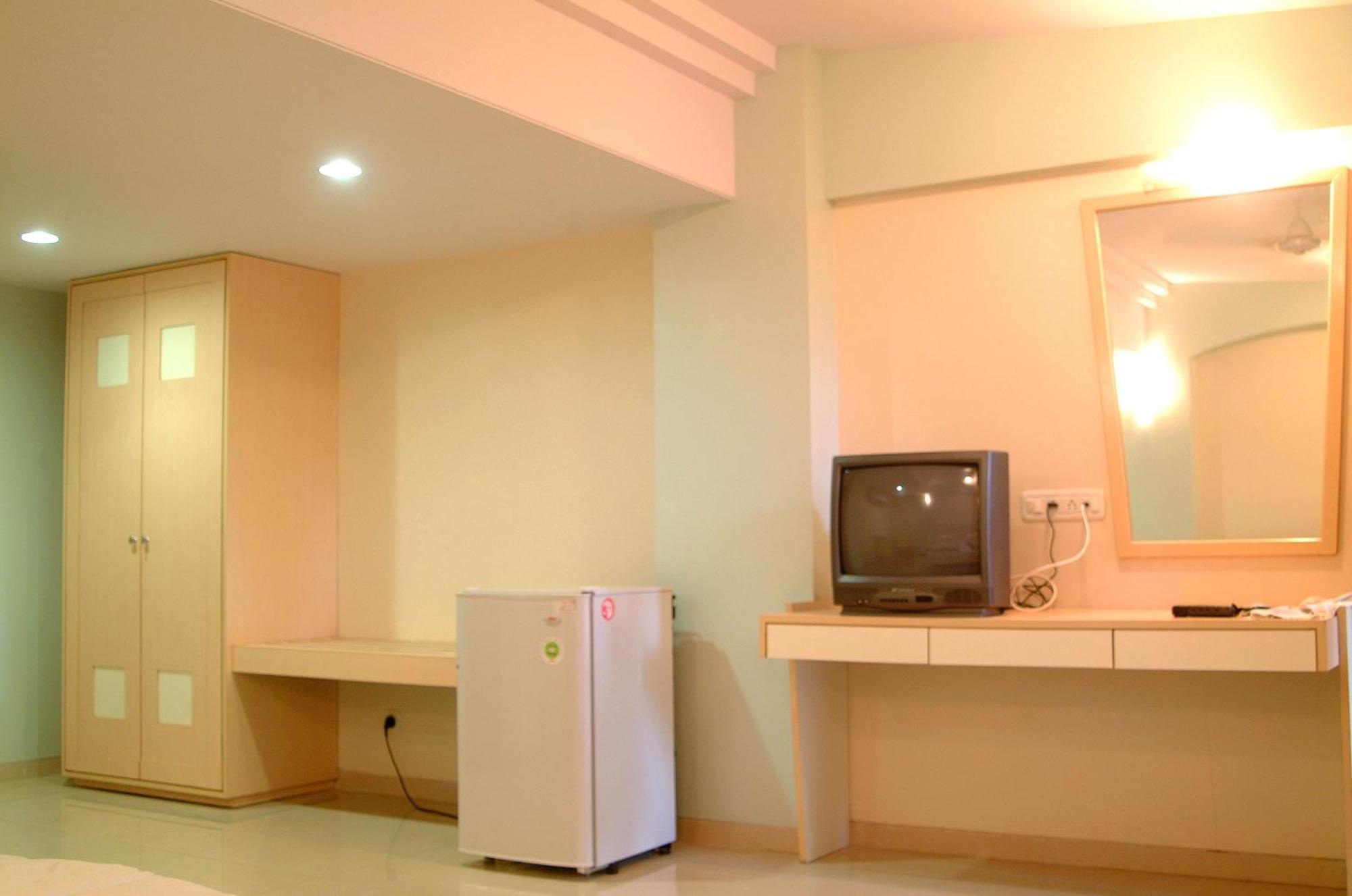 Hotel Ravikiran Alibaug Alībāg Εξωτερικό φωτογραφία