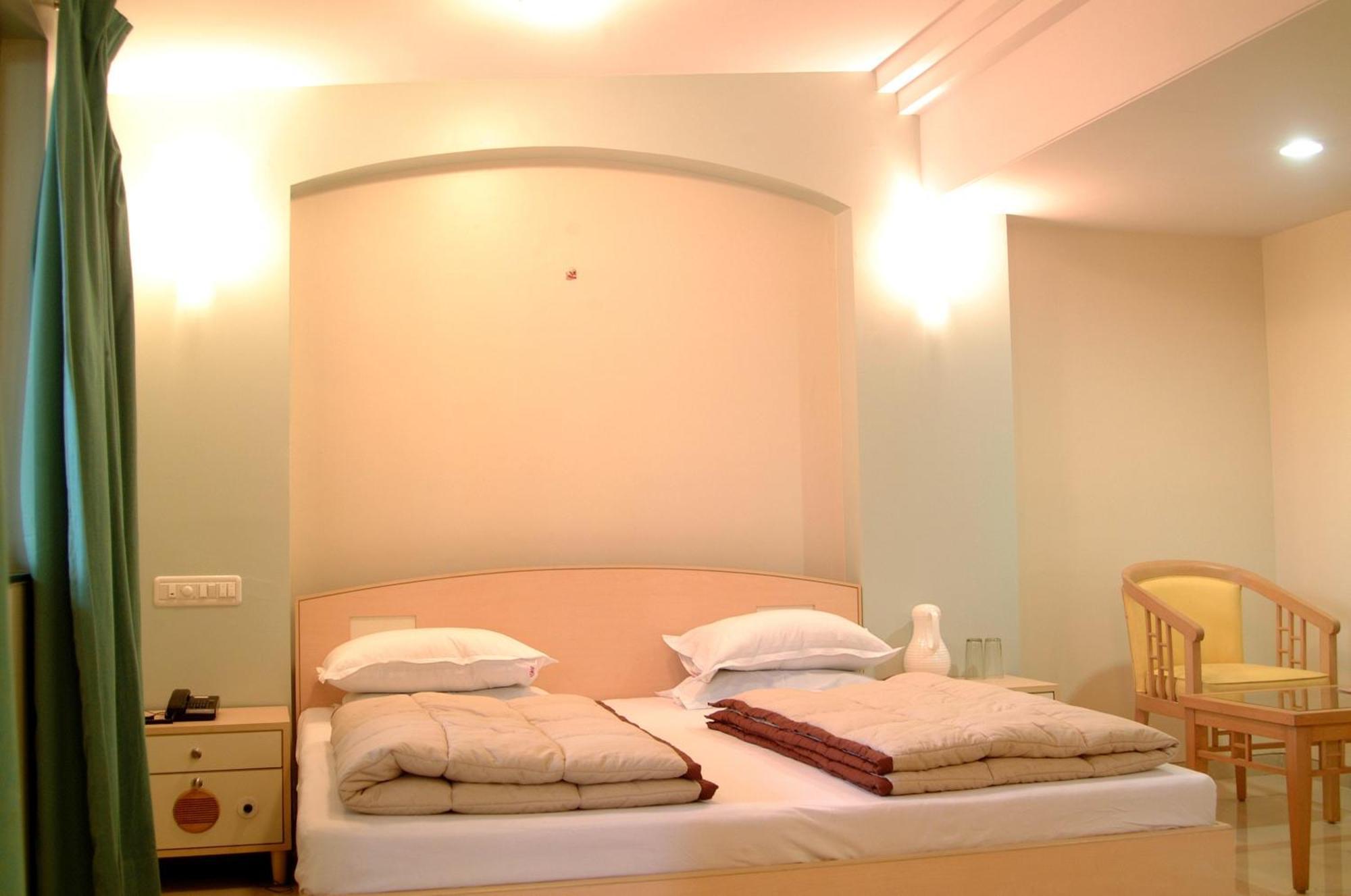 Hotel Ravikiran Alibaug Alībāg Εξωτερικό φωτογραφία
